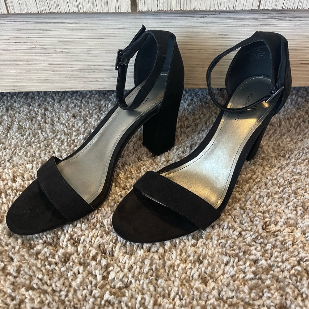 Worthington Elegant Black Suede 3.5” Heels Shoes - New without Box - Size 7.5